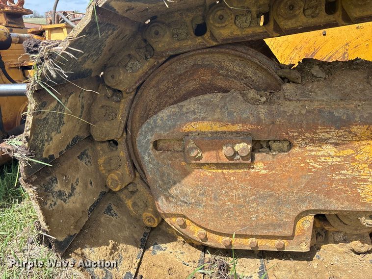 image for item FC4574 2010 John Deere 750J LGP Dozer