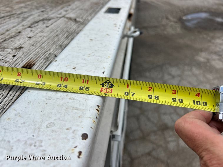 image for item FC5232 2006 International 4300 bucket truck