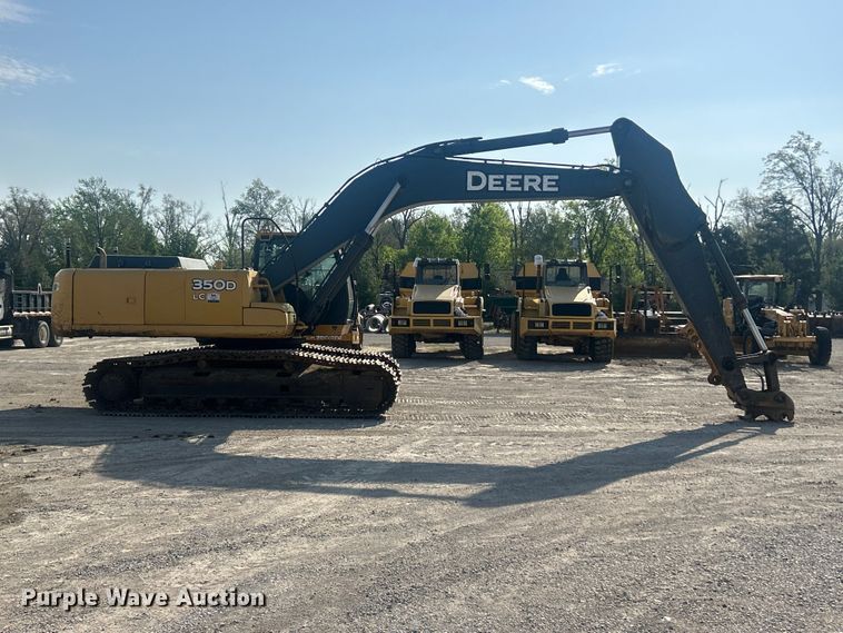 image for item FC5413 2008 John Deere 350D LC excavator
