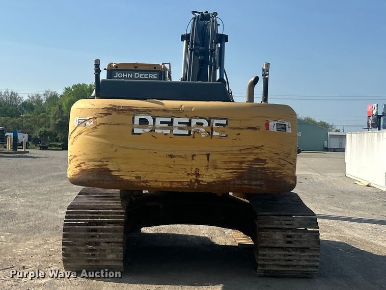 image for item FC5413 2008 John Deere 350D LC excavator