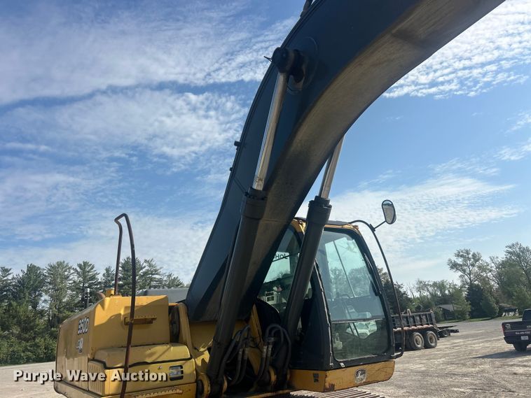 image for item FC5413 2008 John Deere 350D LC excavator