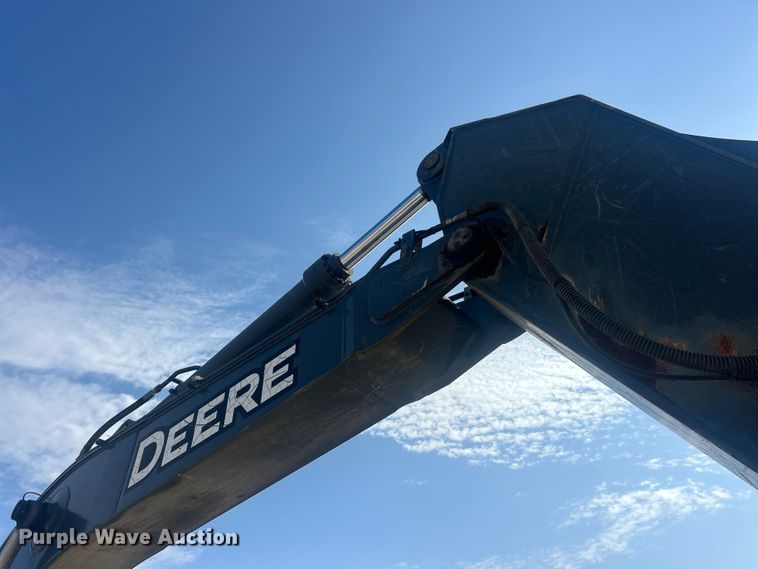 image for item FC5413 2008 John Deere 350D LC excavator