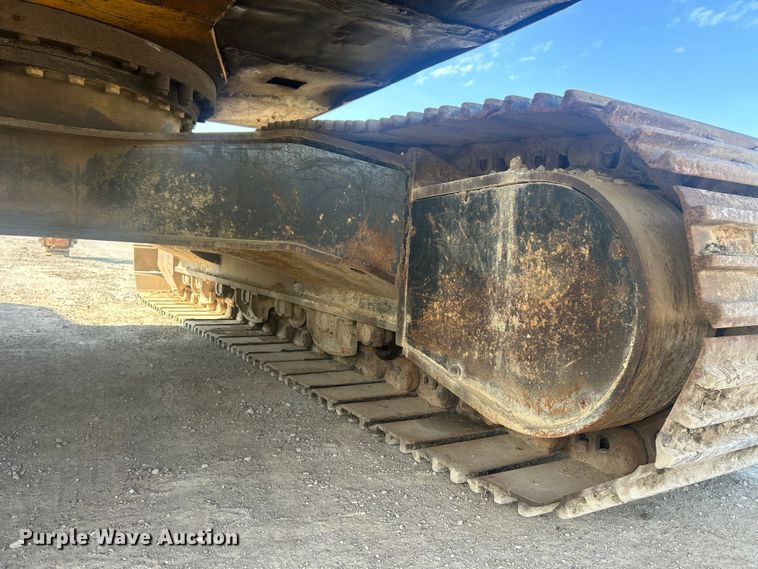 image for item FC5413 2008 John Deere 350D LC excavator