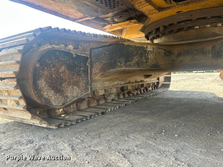 image for item FC5413 2008 John Deere 350D LC excavator