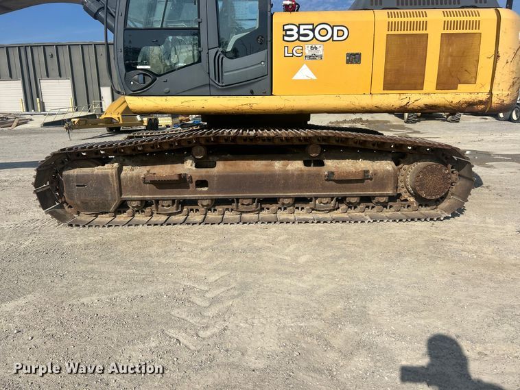 image for item FC5413 2008 John Deere 350D LC excavator