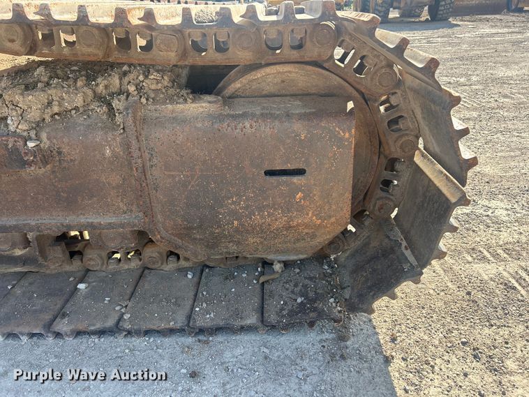 image for item FC5413 2008 John Deere 350D LC excavator