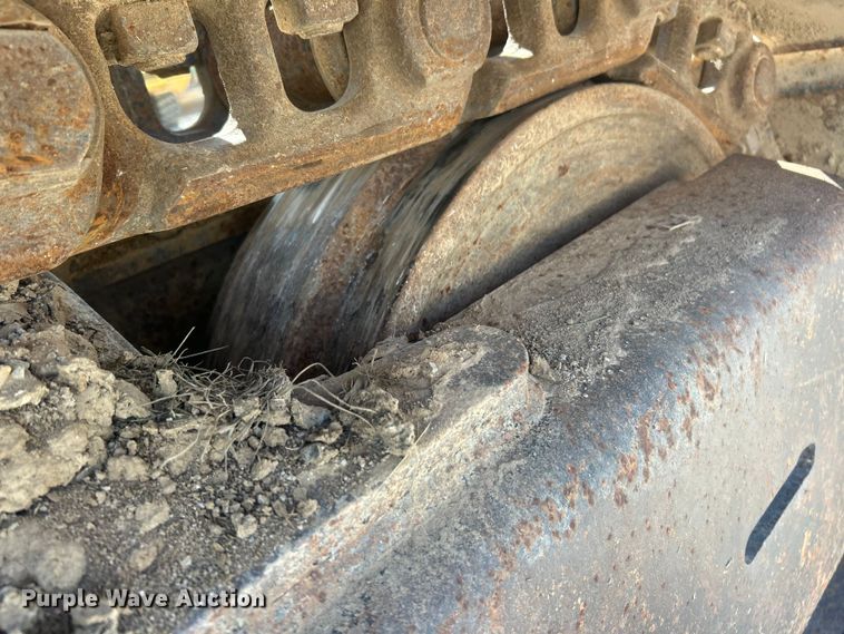 image for item FC5413 2008 John Deere 350D LC excavator