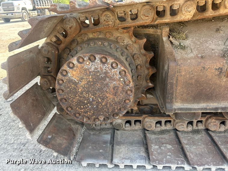 image for item FC5413 2008 John Deere 350D LC excavator