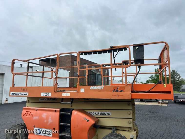 image for item FC5461 JLG 4394RT scissor lift