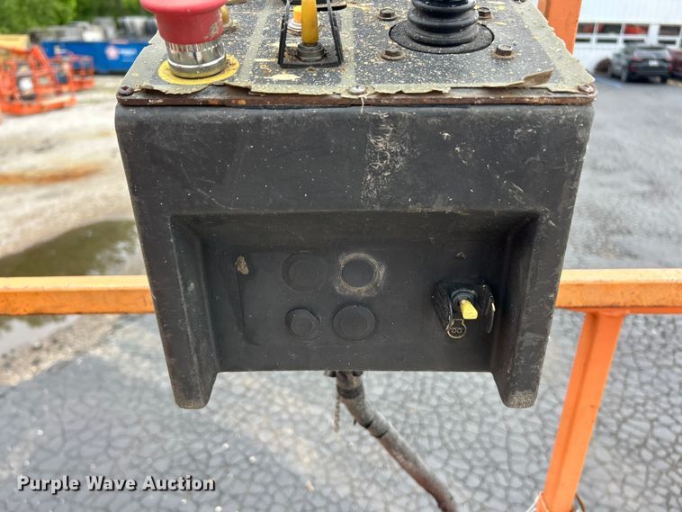 image for item FC5461 JLG 4394RT scissor lift