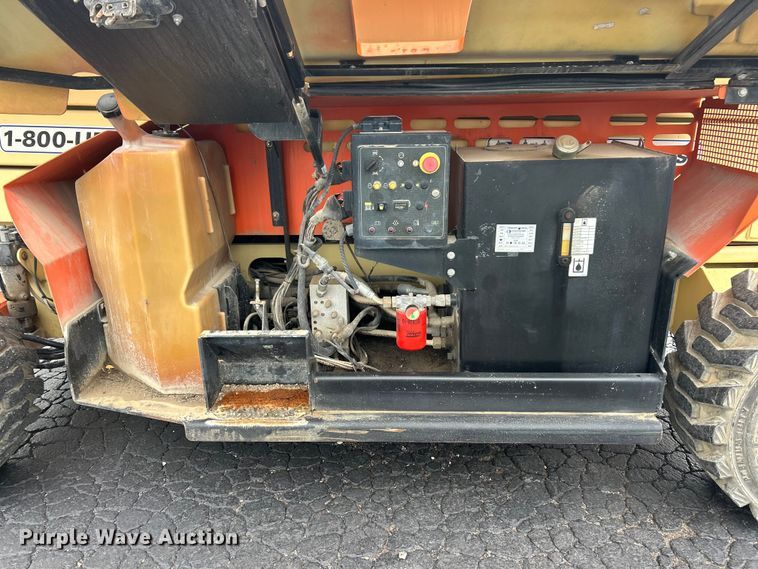 image for item FC5461 JLG 4394RT scissor lift