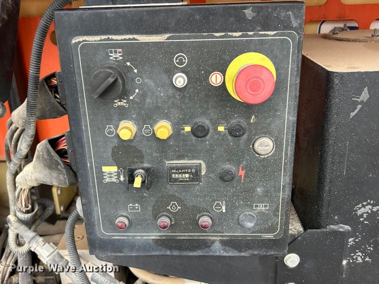 image for item FC5461 JLG 4394RT scissor lift