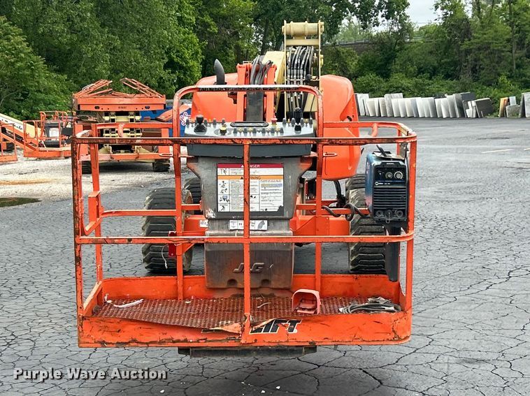 image for item FC5463 2013 JLG 450AJ Series II boom lift