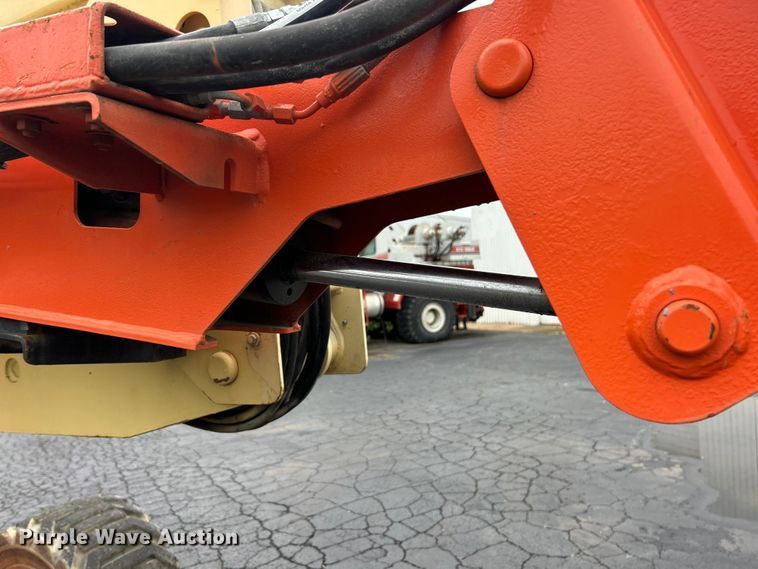 image for item FC5463 2013 JLG 450AJ Series II boom lift