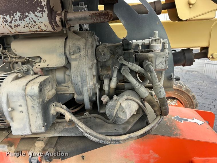 image for item FC5463 2013 JLG 450AJ Series II boom lift