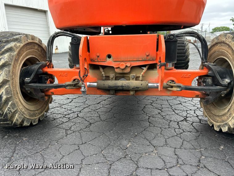image for item FC5463 2013 JLG 450AJ Series II boom lift