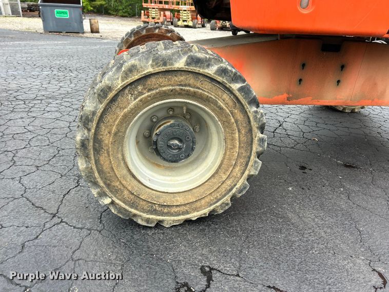 image for item FC5463 2013 JLG 450AJ Series II boom lift