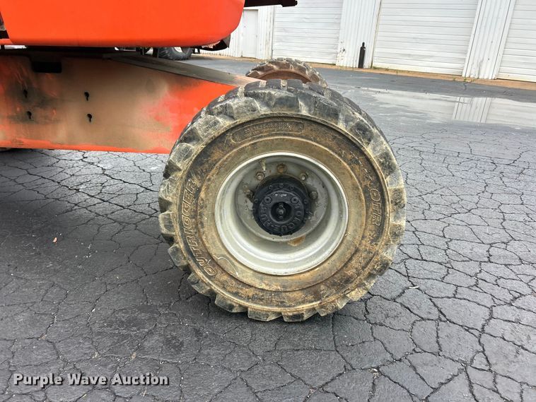 image for item FC5463 2013 JLG 450AJ Series II boom lift