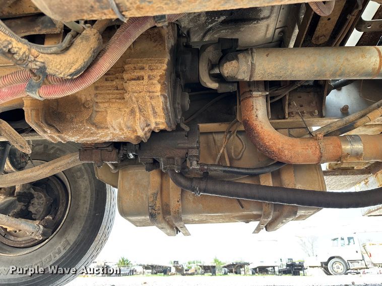 image for item FG0243 2004 Freightliner Business Class M2 digger derrick truck