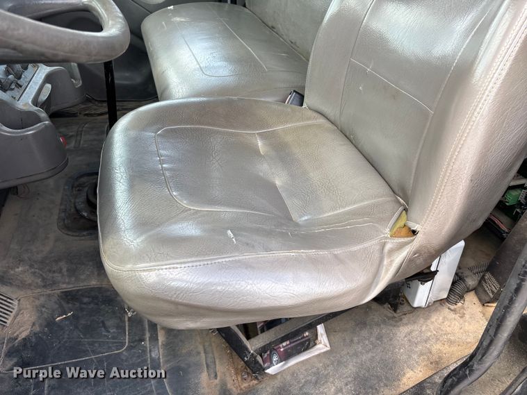 image for item FG0243 2004 Freightliner Business Class M2 digger derrick truck