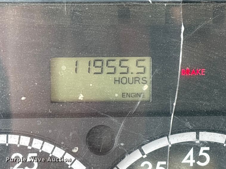 image for item FG0243 2004 Freightliner Business Class M2 digger derrick truck