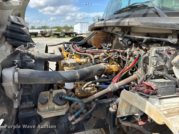 image for item FG0243 2004 Freightliner Business Class M2 digger derrick truck