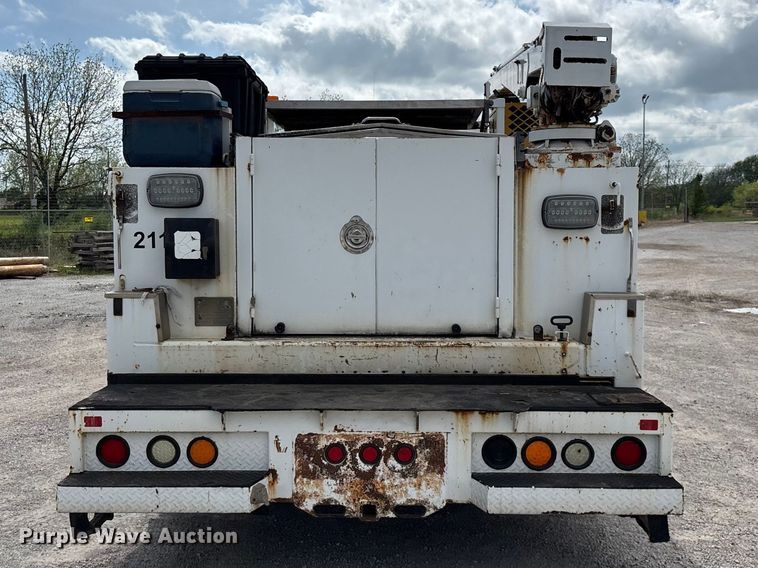 image for item FG0244 2007 International 4300 utility / service truck