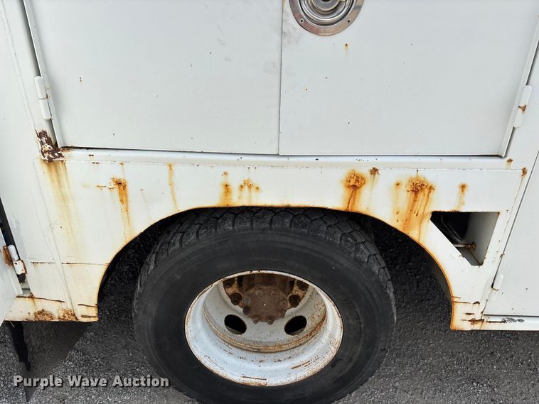 image for item FG0244 2007 International 4300 utility / service truck