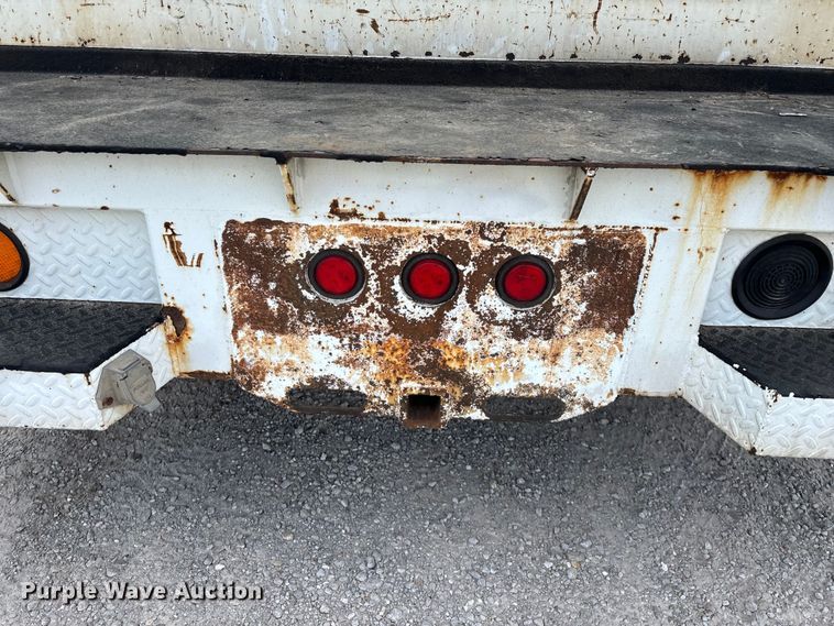 image for item FG0244 2007 International 4300 utility / service truck