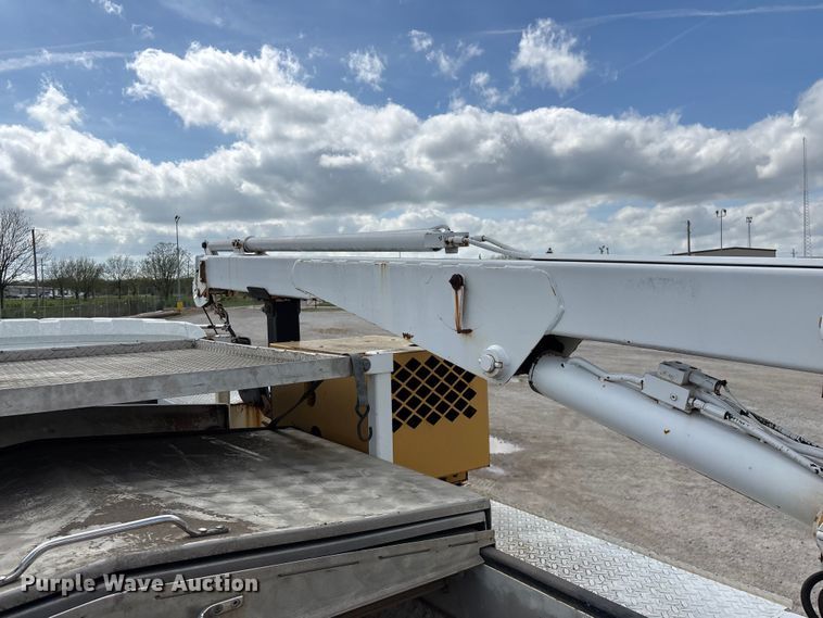 image for item FG0244 2007 International 4300 utility / service truck