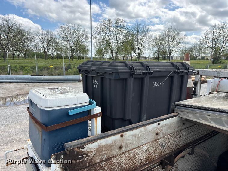 image for item FG0244 2007 International 4300 utility / service truck