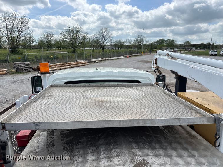 image for item FG0244 2007 International 4300 utility / service truck