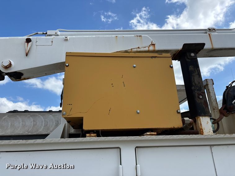 image for item FG0244 2007 International 4300 utility / service truck