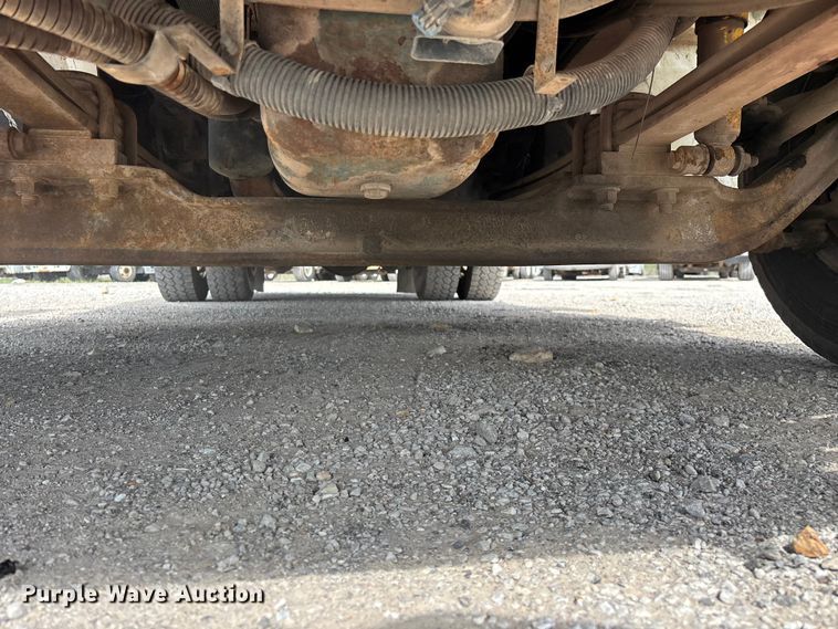 image for item FG0244 2007 International 4300 utility / service truck