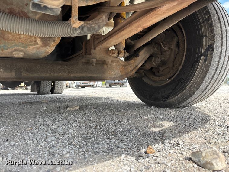 image for item FG0244 2007 International 4300 utility / service truck