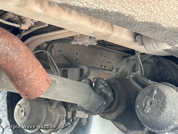 image for item FG0244 2007 International 4300 utility / service truck