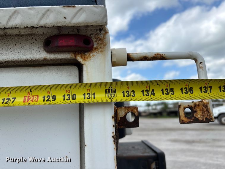 image for item FG0244 2007 International 4300 utility / service truck