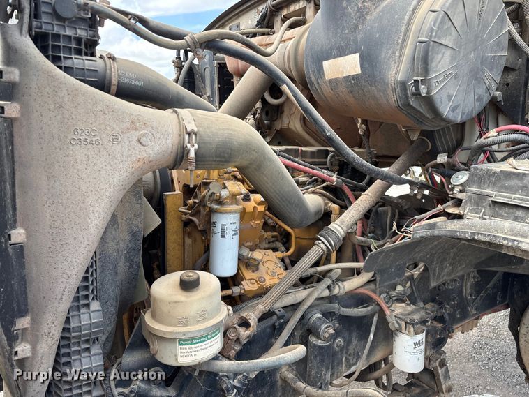 image for item FG0245 2004 Sterling L8500 Series bucket truck