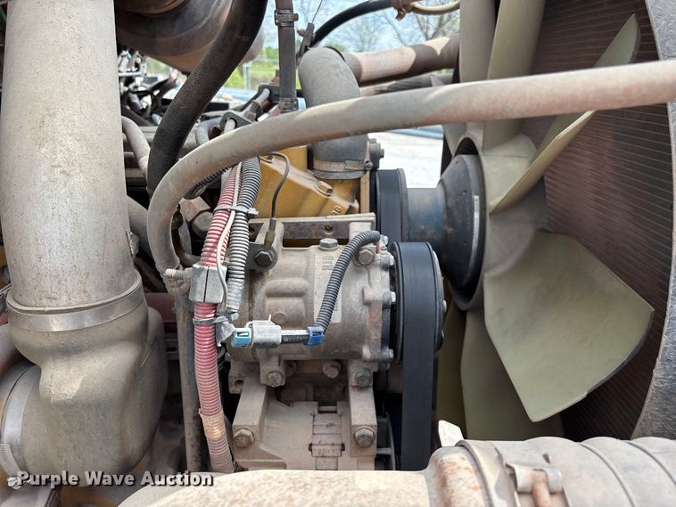 image for item FG0245 2004 Sterling L8500 Series bucket truck