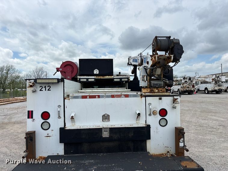 image for item FG0246 2007 International 4100 utility / service truck