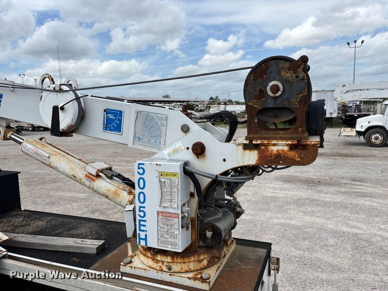 image for item FG0246 2007 International 4100 utility / service truck