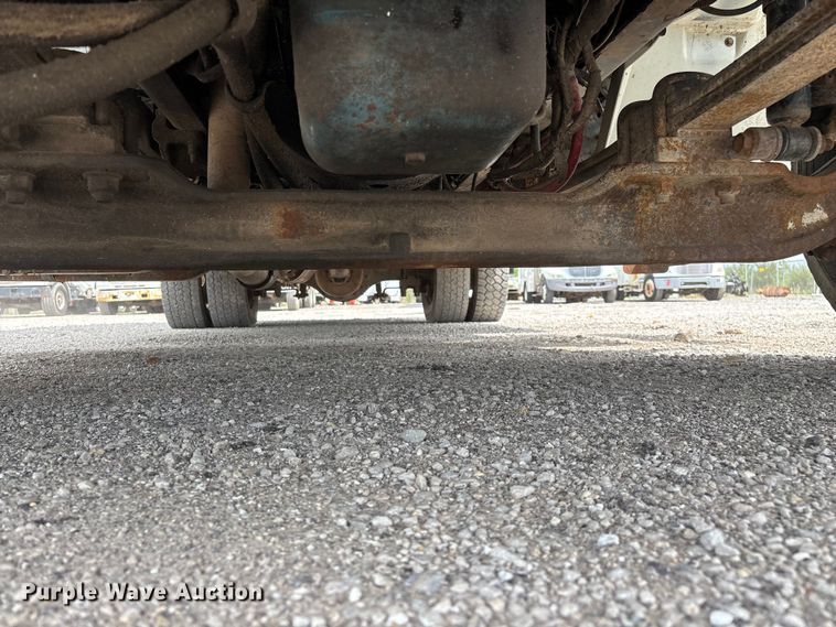 image for item FG0246 2007 International 4100 utility / service truck