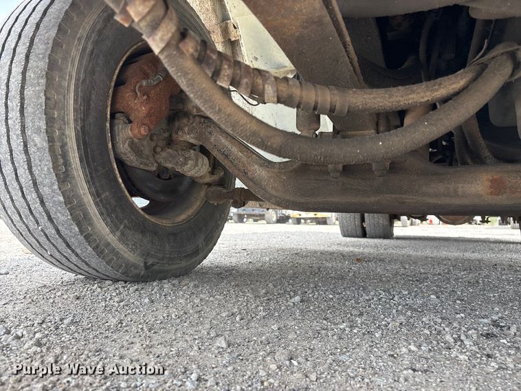 image for item FG0246 2007 International 4100 utility / service truck