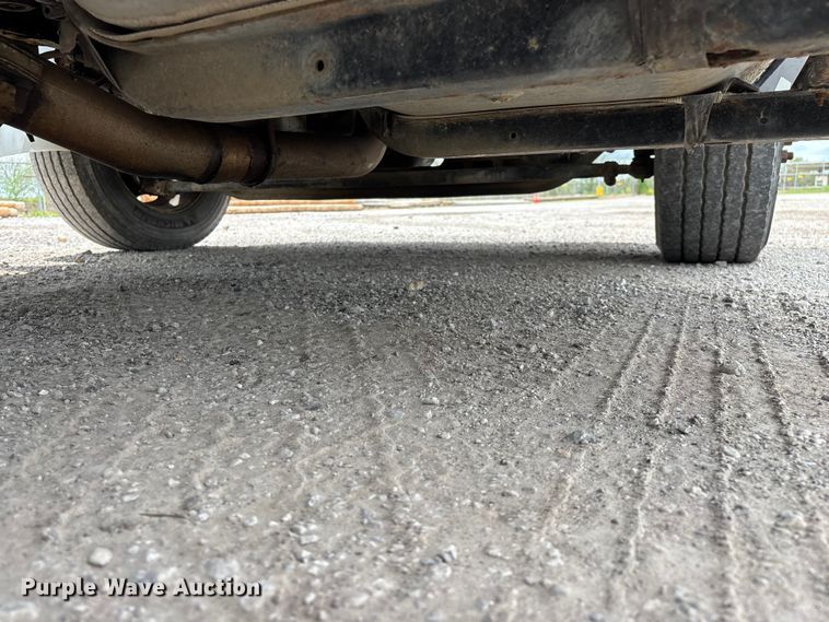 image for item FG0246 2007 International 4100 utility / service truck