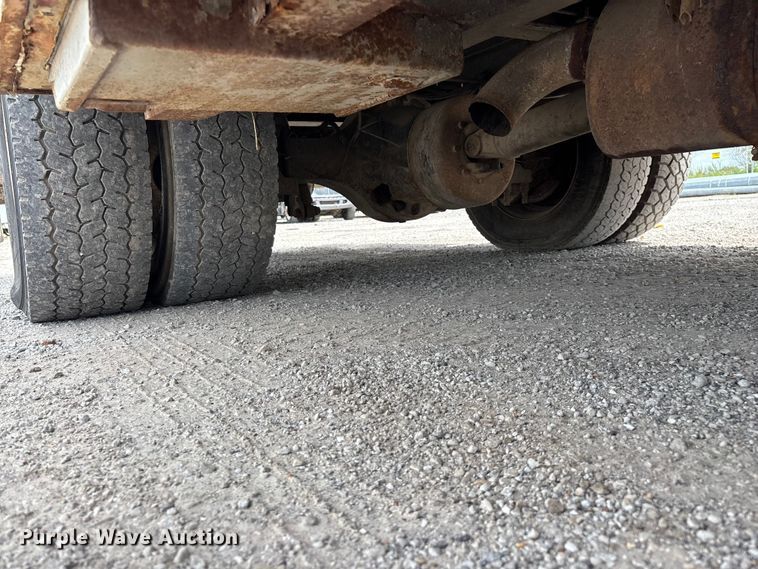 image for item FG0246 2007 International 4100 utility / service truck