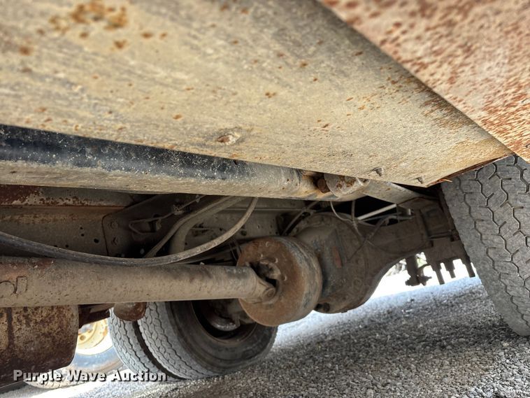 image for item FG0246 2007 International 4100 utility / service truck