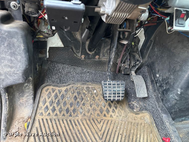 image for item FG0246 2007 International 4100 utility / service truck