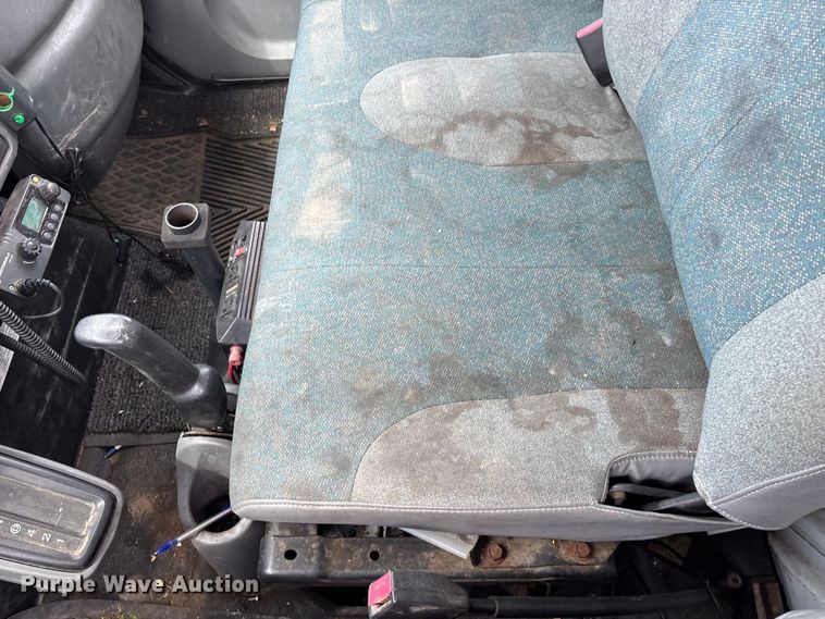 image for item FG0246 2007 International 4100 utility / service truck