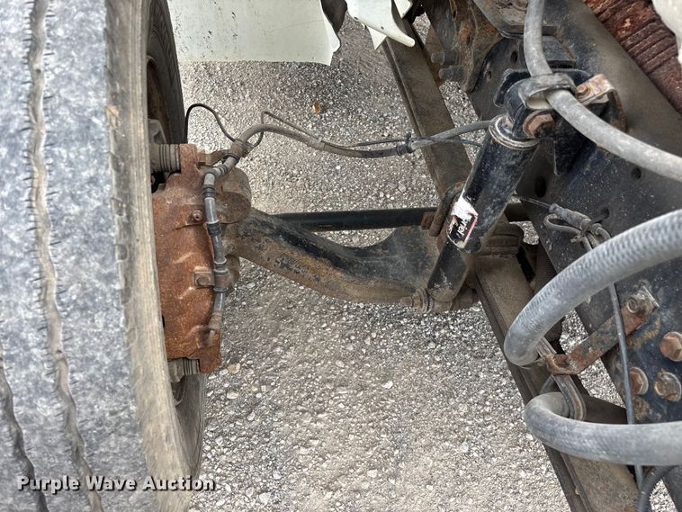 image for item FG0246 2007 International 4100 utility / service truck