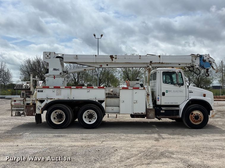 image for item FG0248 2002 Freightliner FL80 digger derrick truck